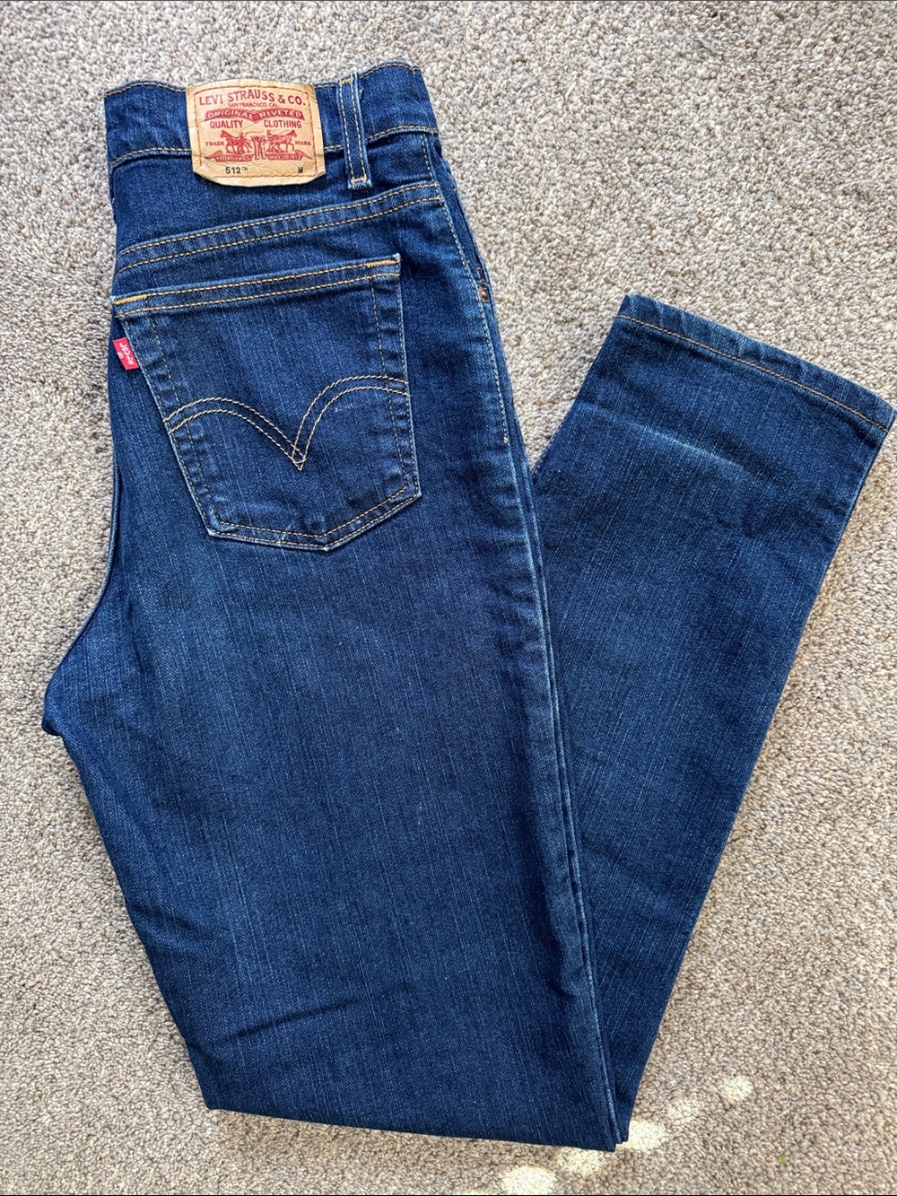 Classic Levi’s Dark Wash Straight Jeans - Dark Blue